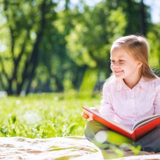 AKCE KVĚTEN-ČERVEN